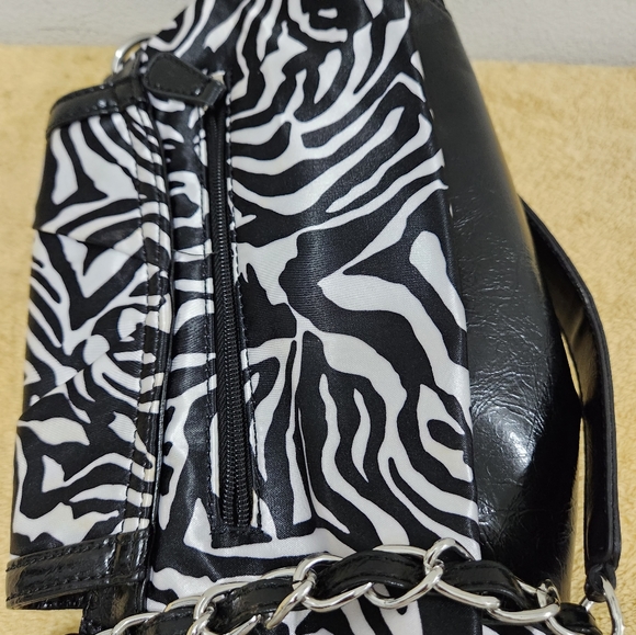 Purse - Picture 5 of 6